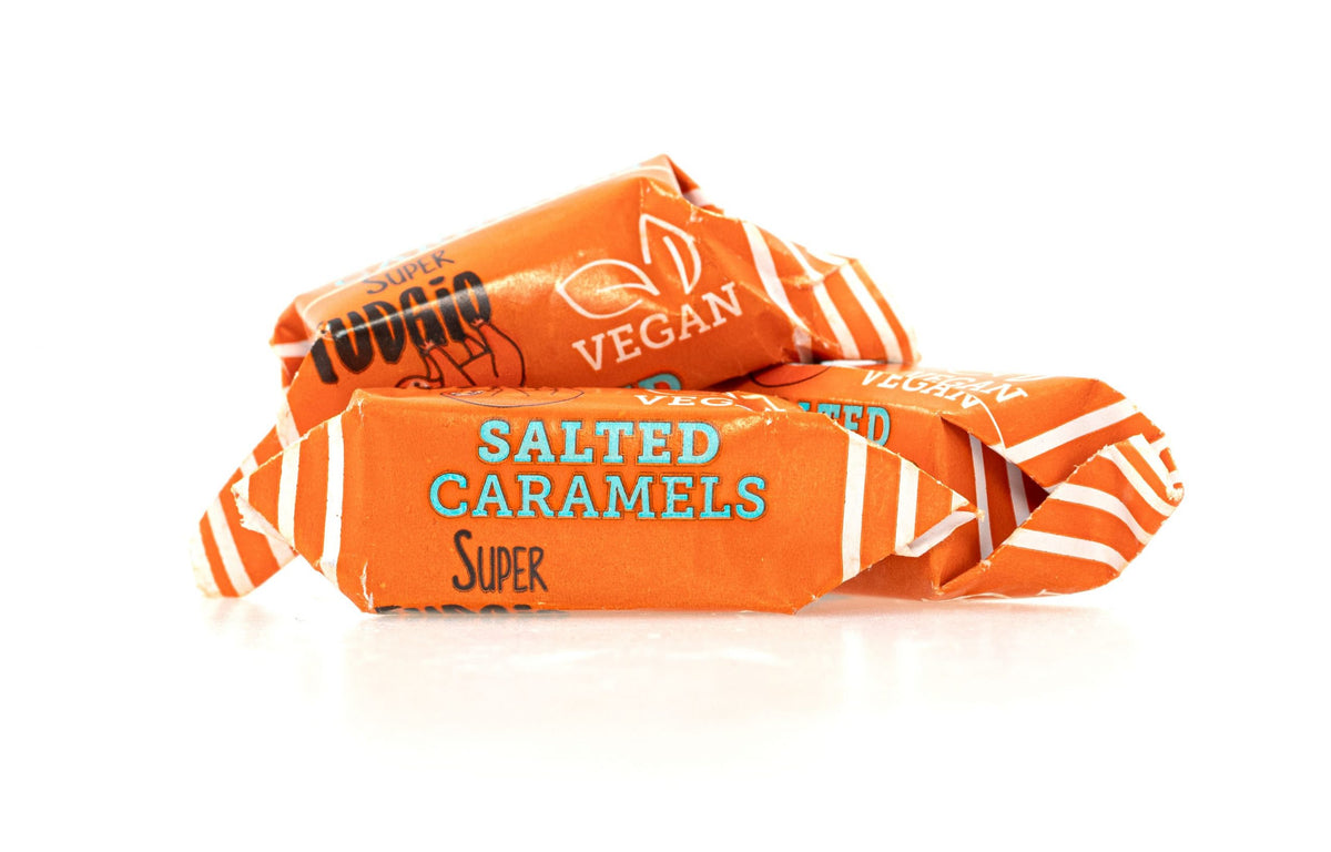 Økologisk karamel & salt fudge, 1000 g. (12 g. pr. stk.)