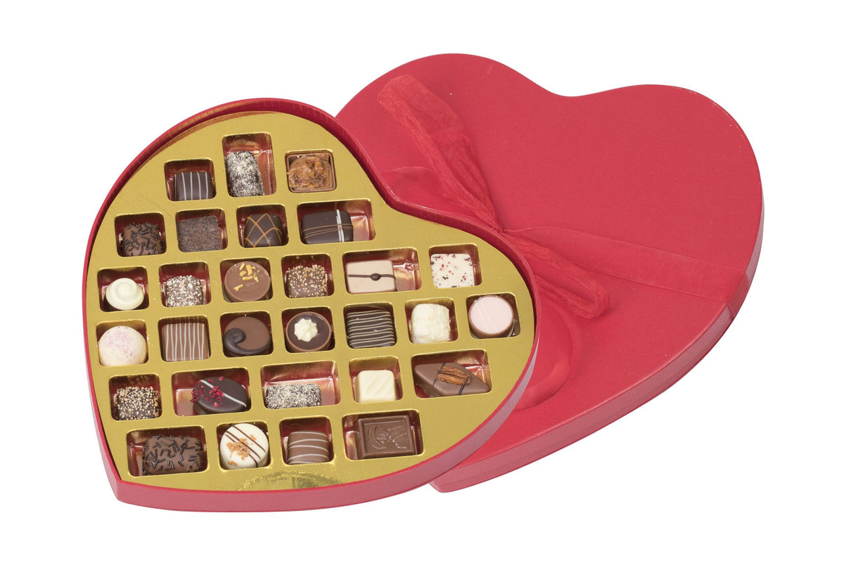 Rød Hjerte Hatteæske stor, 29 stk Luksus chokolade 390 g.