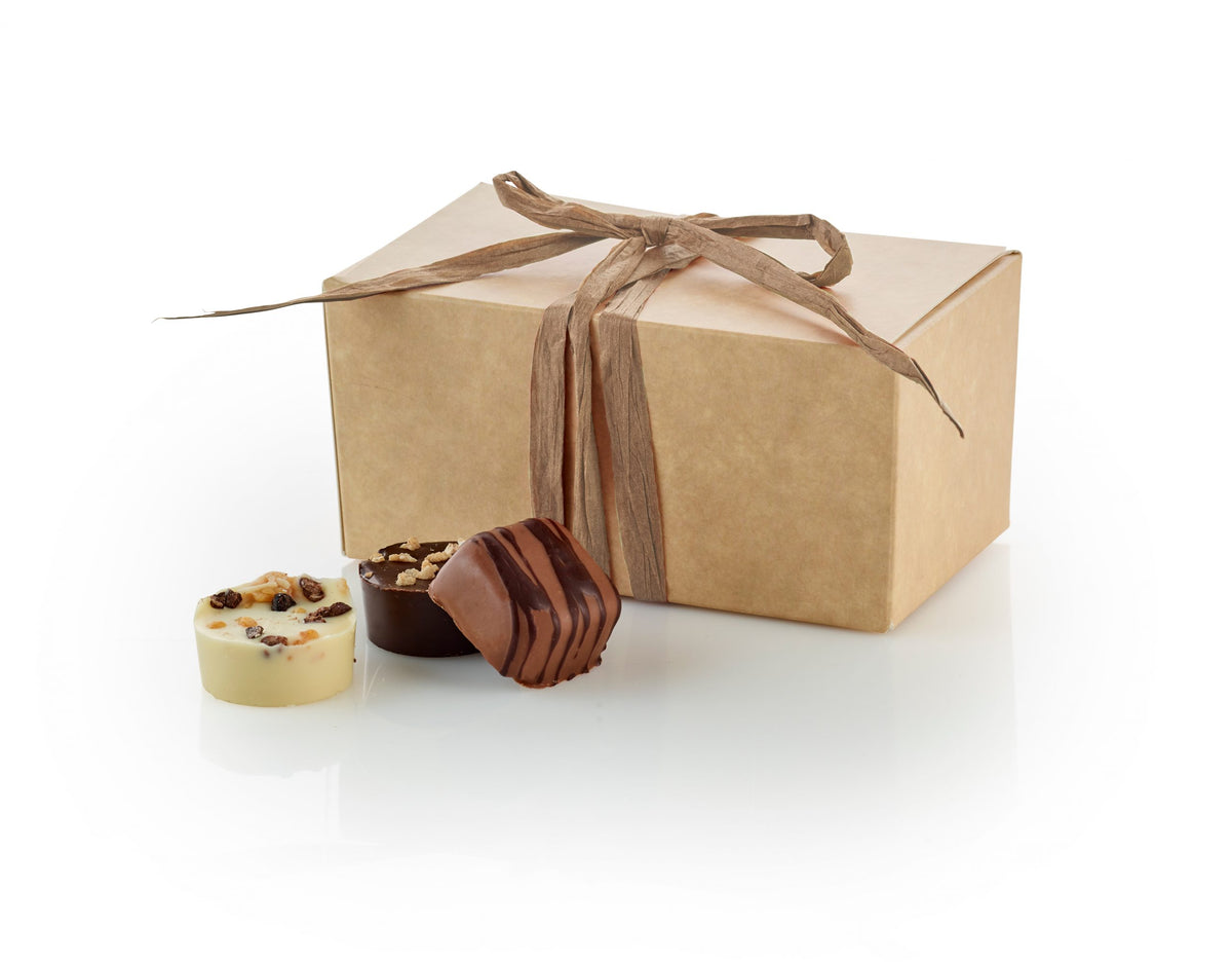 Brun ballotin, Brun bast bånd, Luksus chokolade 250 g.