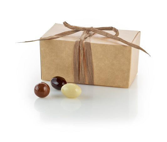 Brun ballotin, Brun bast bånd, Bl. nødder & mandler, 250 g.