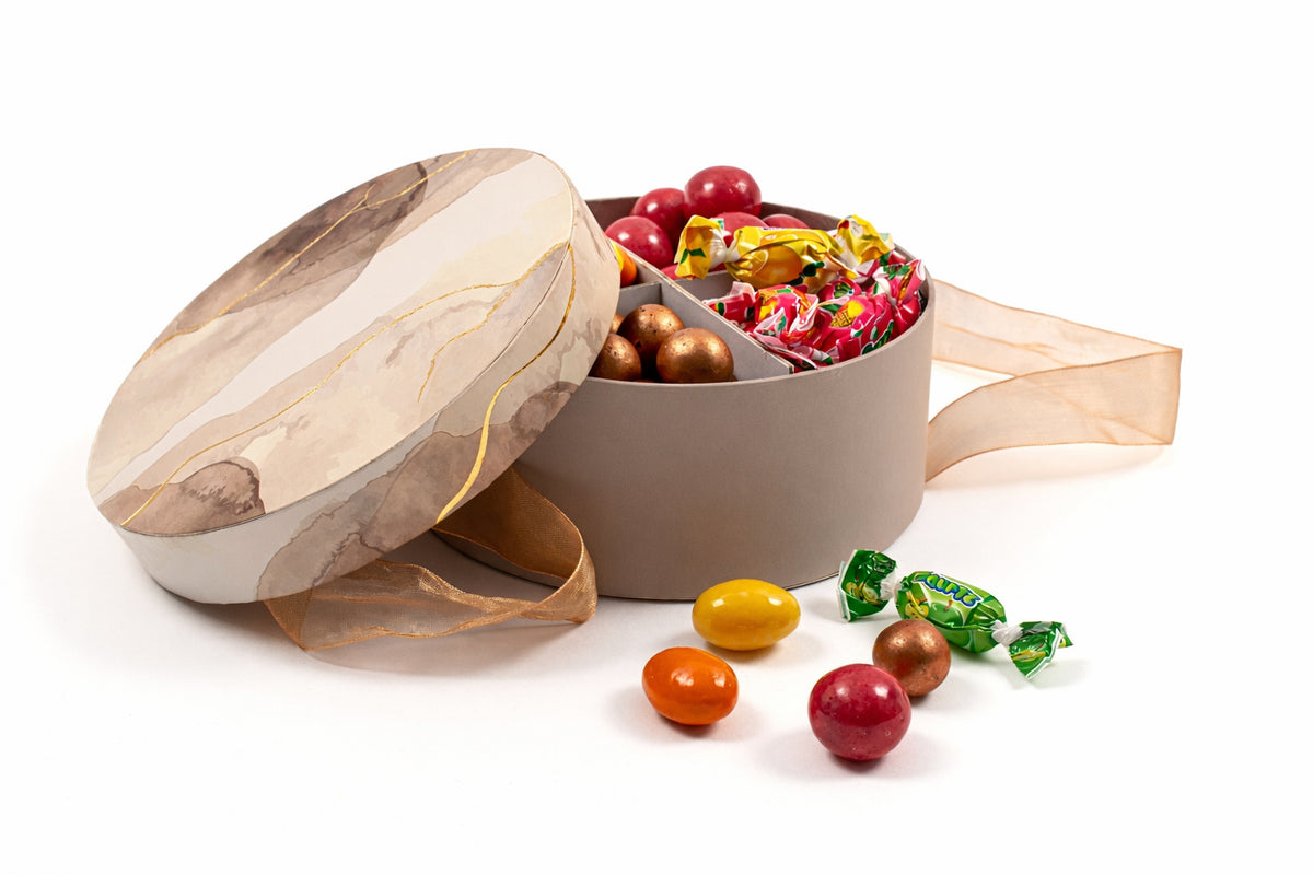 Rund Hatteæske Brun Marmor, Familieæske, 400 g.